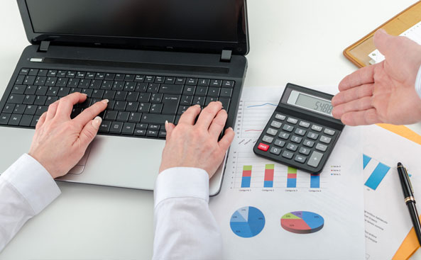 Peneraju Profesional Chartered Financial Analyst® (CFA®)